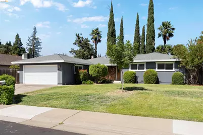 9107 Yount Court, Elk Grove, CA 95624 - Photo 35