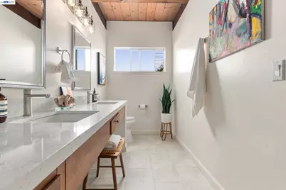 5450 Estates Dr, Oakland, CA 94618 - Photo 13