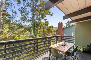 5450 Estates Dr, Oakland, CA 94618 - Photo 11