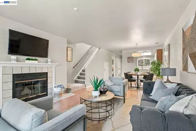 2627 Oak Rd #B, Walnut Creek, CA 94597 - Photo 3