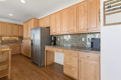 9569 California Oak Cir, Patterson, CA 95363 - Photo 17