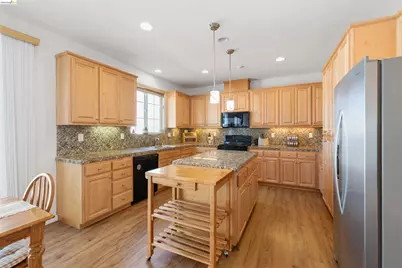 9569 California Oak Cir, Patterson, CA 95363 - Photo 13