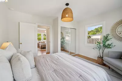820 Prospect Ave, Oakland, CA 94610 - Photo 21