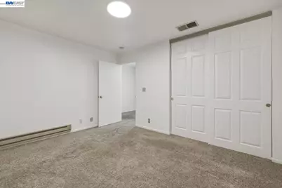 1511 Four Oaks Cir, San Jose, CA 95131 - Photo 21