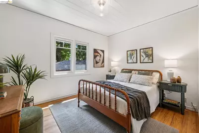 6309 Pinehaven Rd, Oakland, CA 94611 - Photo 27