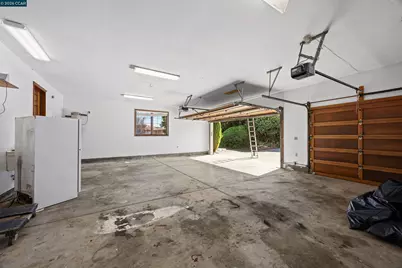840 Ridge Dr, Concord, CA 94518 - Photo 43