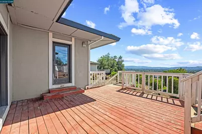 840 Ridge Dr, Concord, CA 94518 - Photo 53