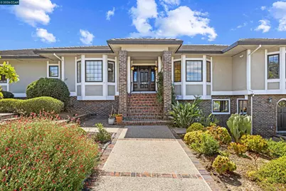 840 Ridge Dr, Concord, CA 94518 - Photo 5