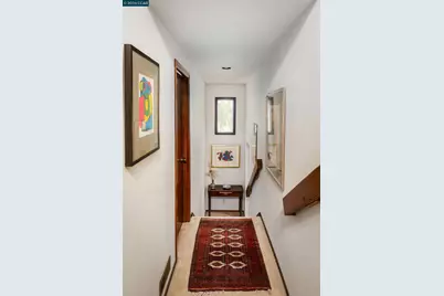 7160 Thorndale Dr, Oakland, CA 94611 - Photo 55