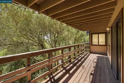 7160 Thorndale Dr, Oakland, CA 94611 - Photo 47