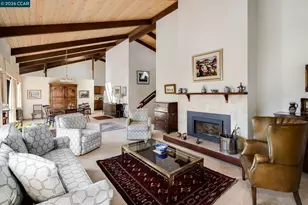 7160 Thorndale Dr, Oakland, CA 94611 - Photo 17