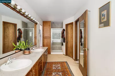 7160 Thorndale Dr, Oakland, CA 94611 - Photo 41
