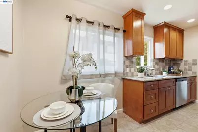 6505 Blake, El Cerrito, CA 94530 - Photo 7