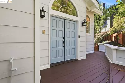 6163 Girvin Dr, Oakland, CA 94611 - Photo 85