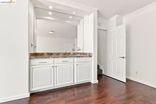 6163 Girvin Dr, Oakland, CA 94611 - Photo 49