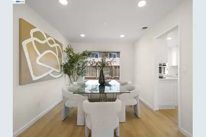 312 Rivercreek Dr, Fremont, CA 94536 - Photo 9