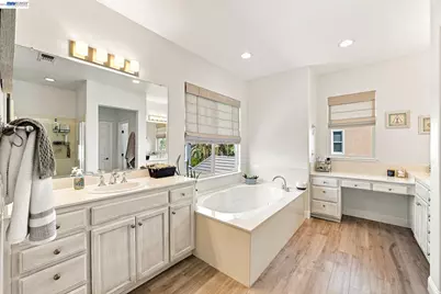 3694 Otter Brook Loop, Discovery Bay, CA 94505 - Photo 19