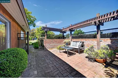 20 Donald Dr, Orinda, CA 94563 - Photo 39