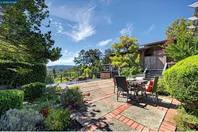 20 Donald Dr, Orinda, CA 94563 - Photo 31