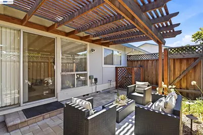 1371 Cherrywood Sq, San Jose, CA 95117 - Photo 21
