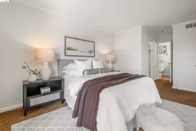 535 Pierce Street #1300, Albany, CA 94706 - Photo 15