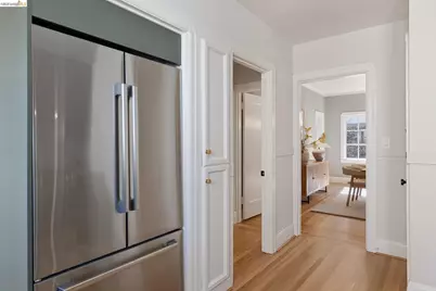 348 Jerome Ave, Piedmont, CA 94610 - Photo 21