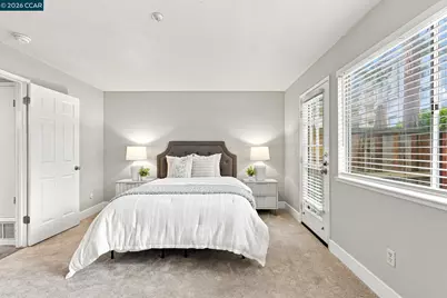 3193 Wayside Plz #25, Walnut Creek, CA 94597 - Photo 17