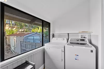 3275 Hyde, Oakland, CA 94601 - Photo 37