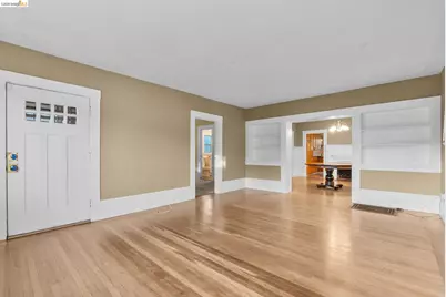 3275 Hyde, Oakland, CA 94601 - Photo 7