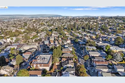 3275 Hyde, Oakland, CA 94601 - Photo 51