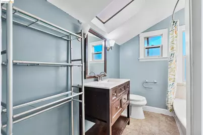 3275 Hyde, Oakland, CA 94601 - Photo 31