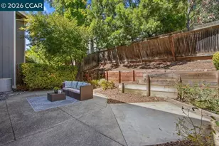 244 Hillcrest Ct, Pleasant Hill, CA 94523 - Photo 27