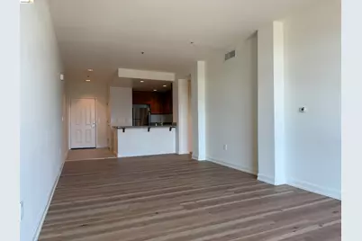 423 7th St #607, Oakland, CA 94607 - Photo 5