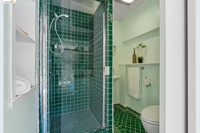 4352 Anderson Ave, Oakland, CA 94619 - Photo 35