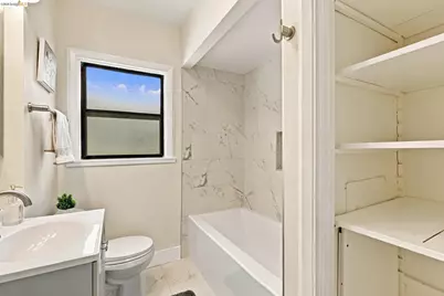 1359 Elm St, Pittsburg, CA 94565 - Photo 37