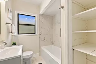 1359 Elm St, Pittsburg, CA 94565 - Photo 37