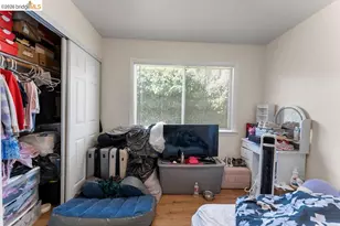 10582 Topanga Dr, Oakland, CA 94603 - Photo 35