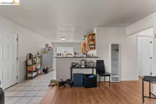 10582 Topanga Dr, Oakland, CA 94603 - Photo 43