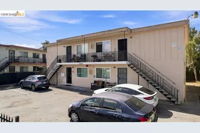 10582 Topanga Dr, Oakland, CA 94603 - Photo 3