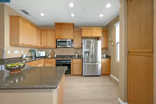 2063 Lewis St, Hercules, CA 94547 - Photo 23
