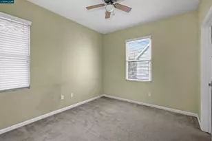 2063 Lewis St, Hercules, CA 94547 - Photo 37