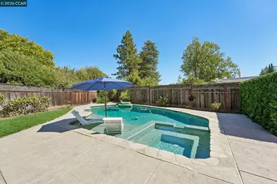 3730 Parkway Ct, Concord, CA 94519 - Photo 33