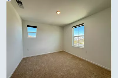3065 Blue Opal Cir, Roseville, CA 95747 - Photo 31