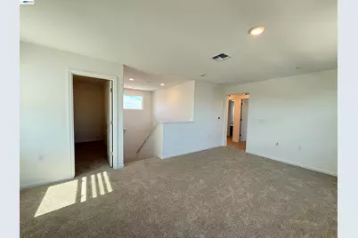 3065 Blue Opal Cir, Roseville, CA 95747 - Photo 37