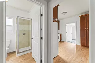 1112 28th St, Oakland, CA 94610 - Photo 13