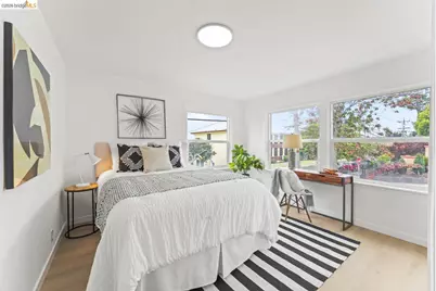 1112 28th St, Oakland, CA 94610 - Photo 7