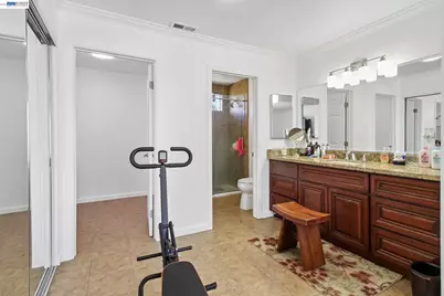 36746 Peach Ct., Newark, CA 94560 - Photo 19