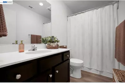 698 Keng Crt., Merced, CA 95341 - Photo 7