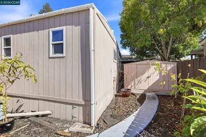 130 Leanne Lane, Concord, CA 94518 - Photo 35