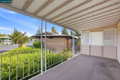 130 Leanne Lane, Concord, CA 94518 - Photo 5
